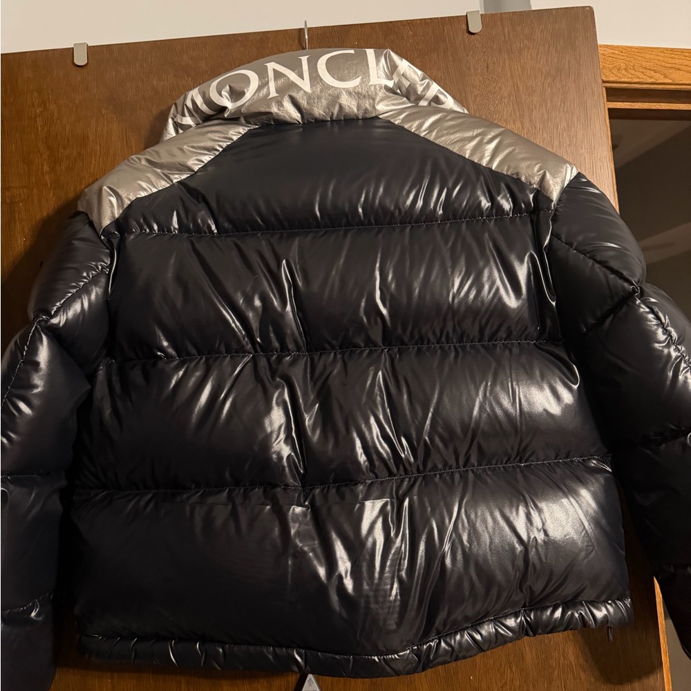 Moncler Cuscute Two-Tone Black and Silver Puffer Coat - Picture 9 of 9
